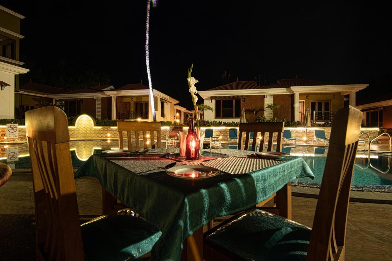 The Grand Leoney Resort Vagator Bagian luar foto
